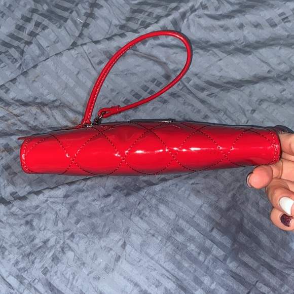 Coach Wristlet Cherry Red Patent Quilted - Picture 3 of 13